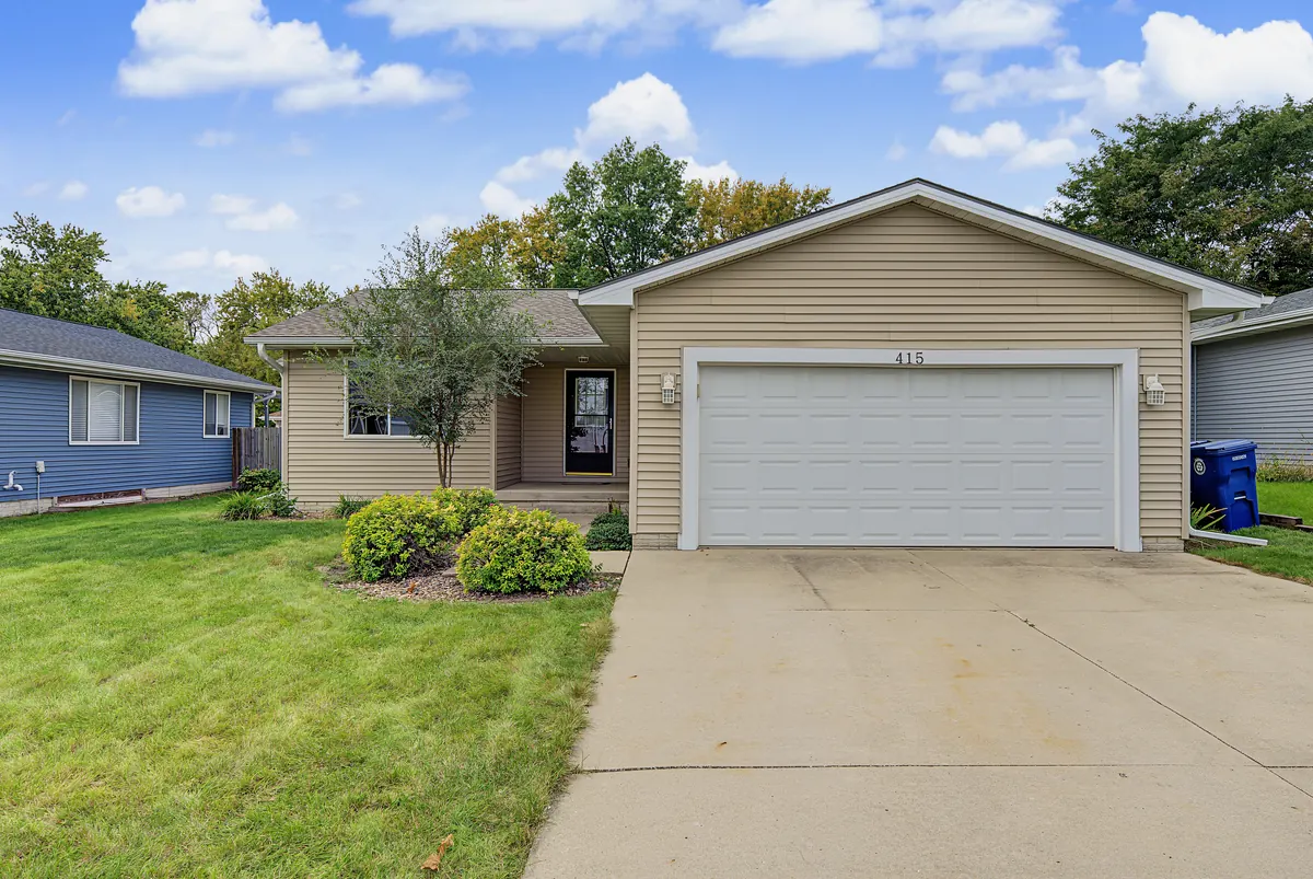 415 Beedle Dr, Ames - ranch home front exterior, photo 1